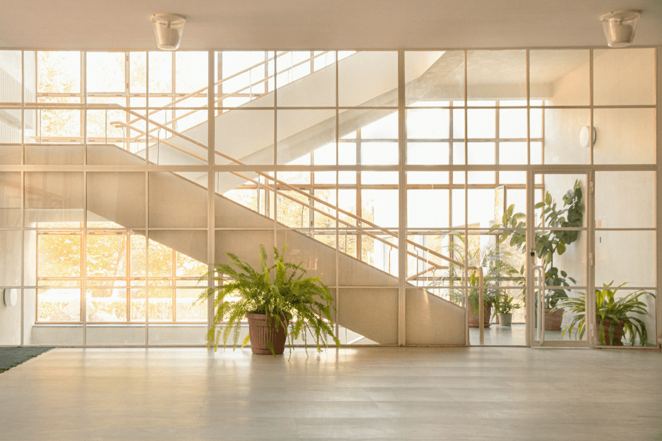 Afgewerkte badkamerrenovatie in West-Vlaanderen met vakmanschap en vaste prijs